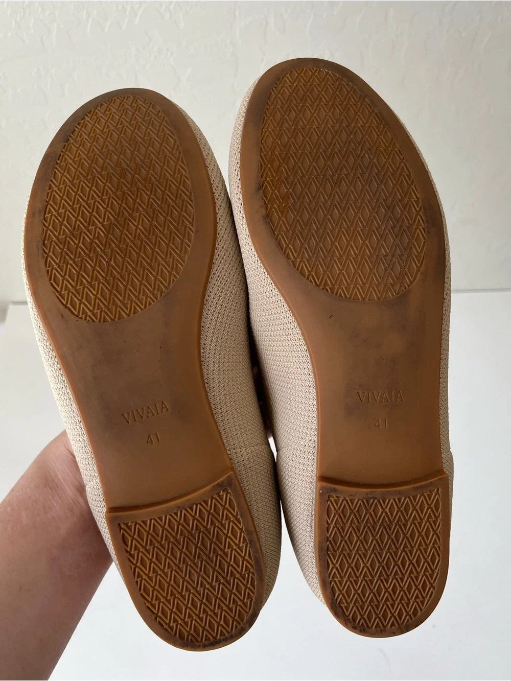 Vivaia Claire Round Toe Woven Knit Flats Cream Tan Size 41